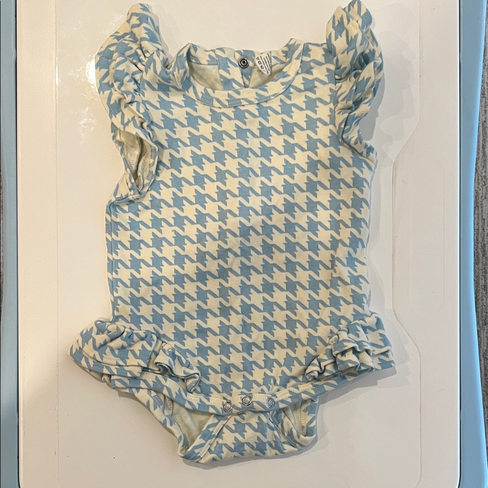 Kate Quinn Cream and Blue Organic Cotton Romper (missing snap closure)